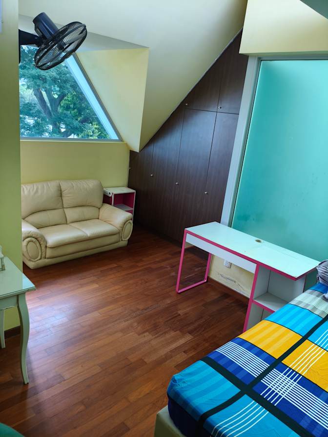 NUS Hive's room