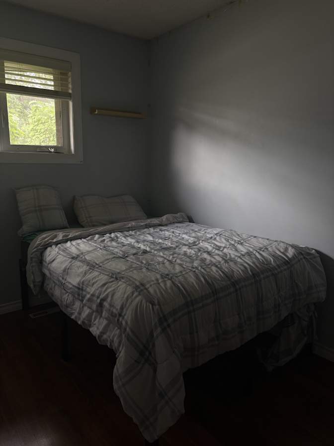 Destiny's room
