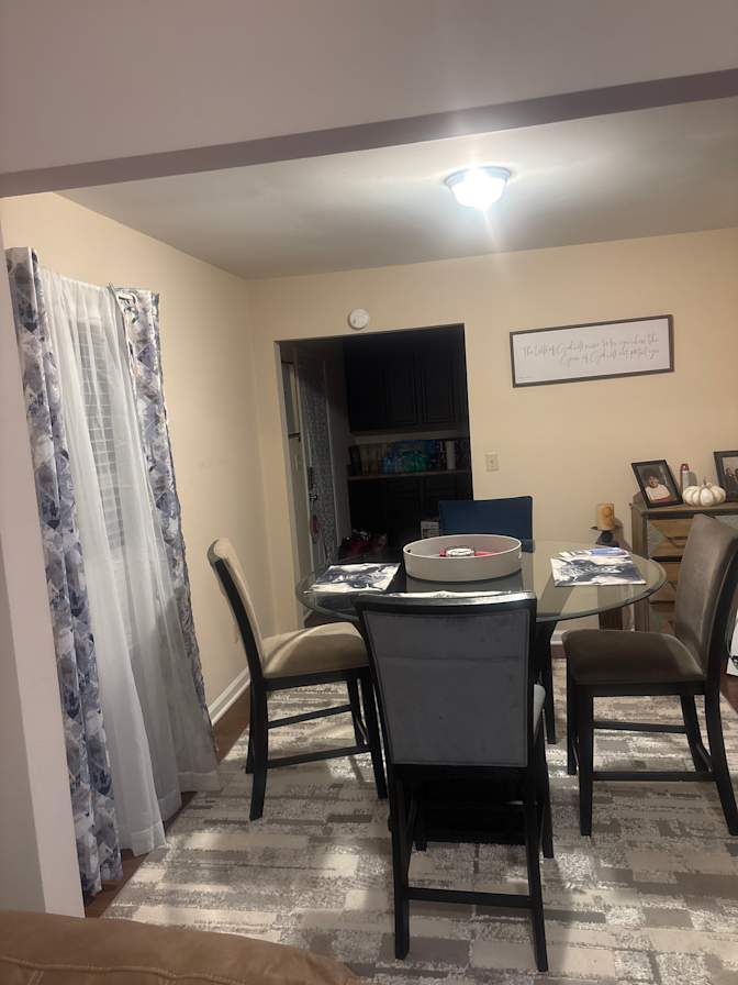 Tara's room