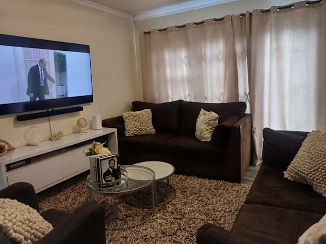 Tshidi's room