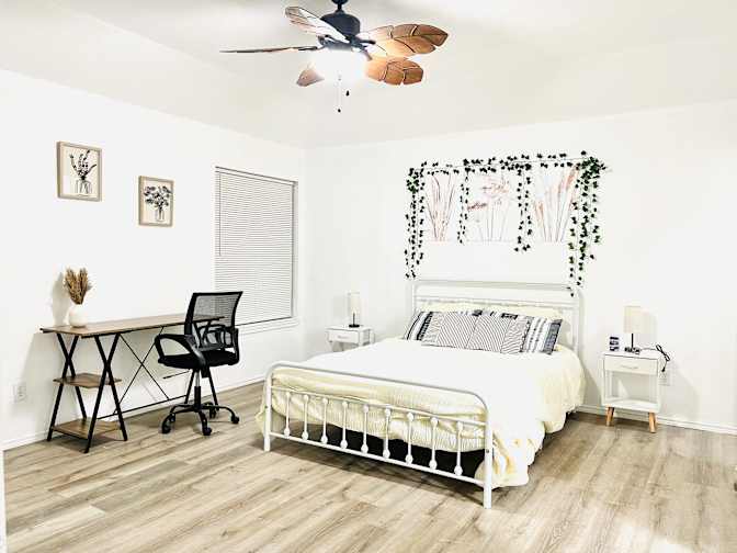 Vivian's room