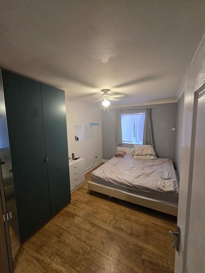 Ali's room