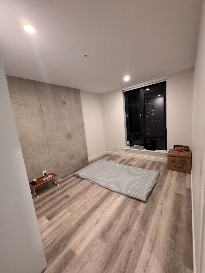 Chandra's room