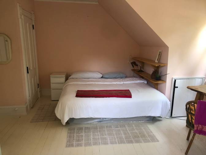 Kate's room