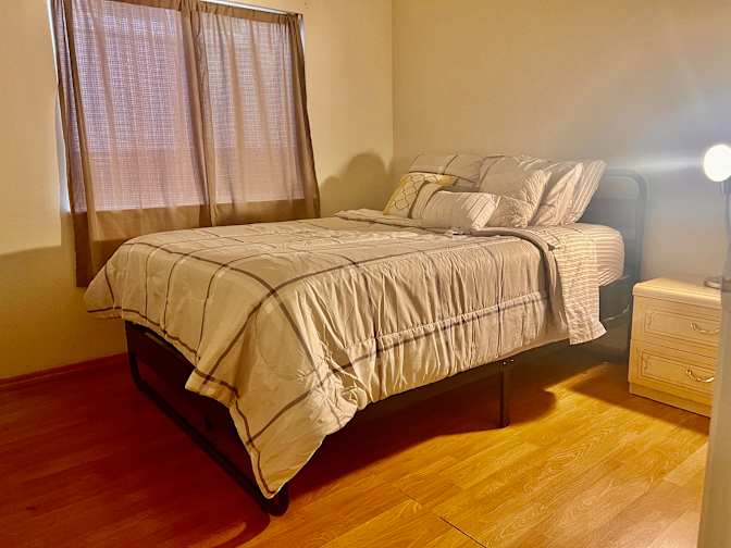 Rekha Narayan's room