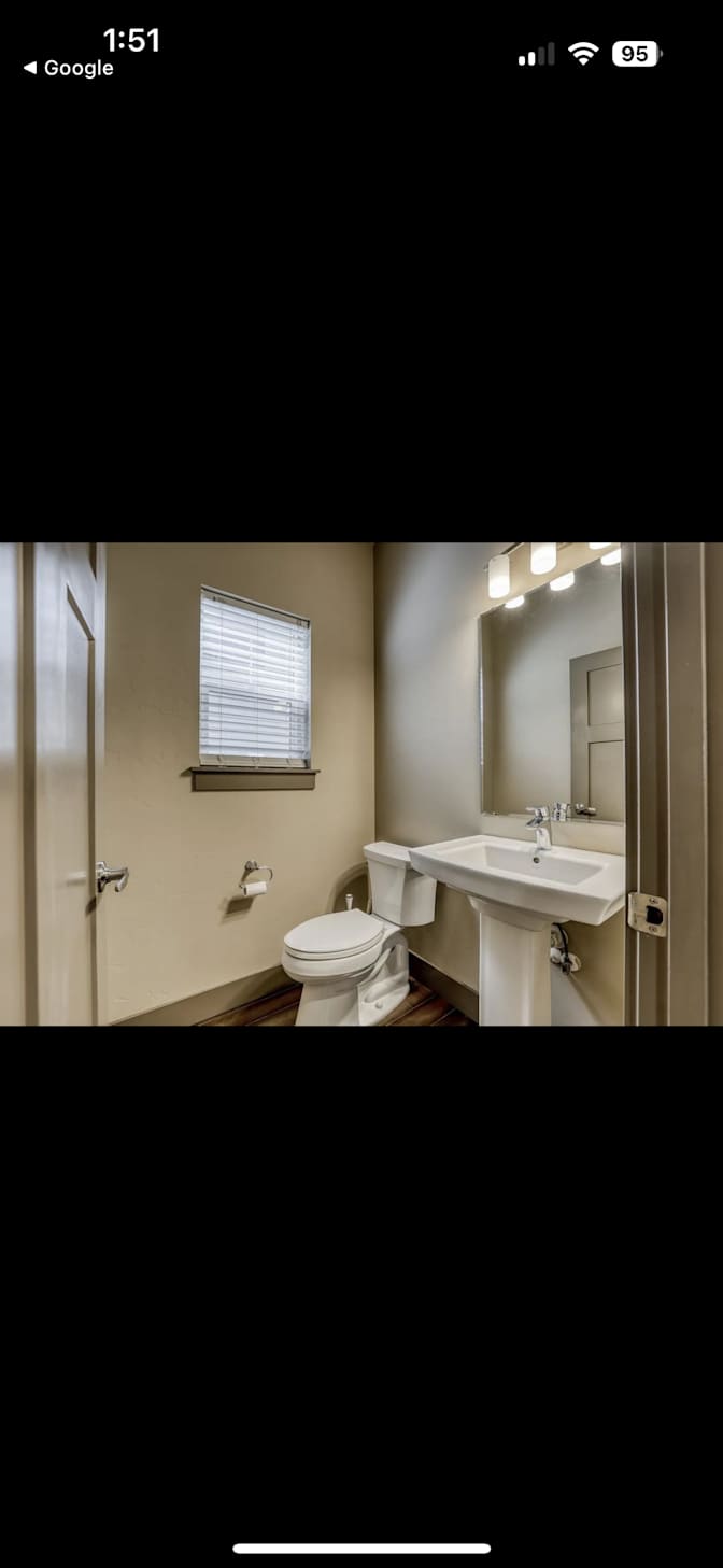 Elvis's room