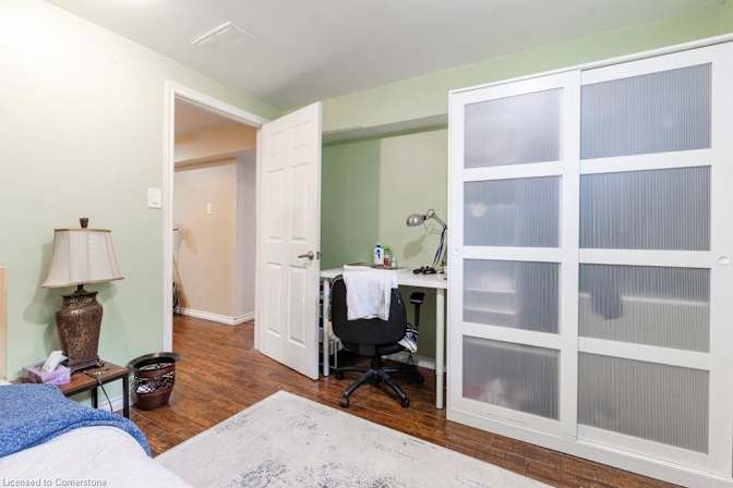Tuan's room