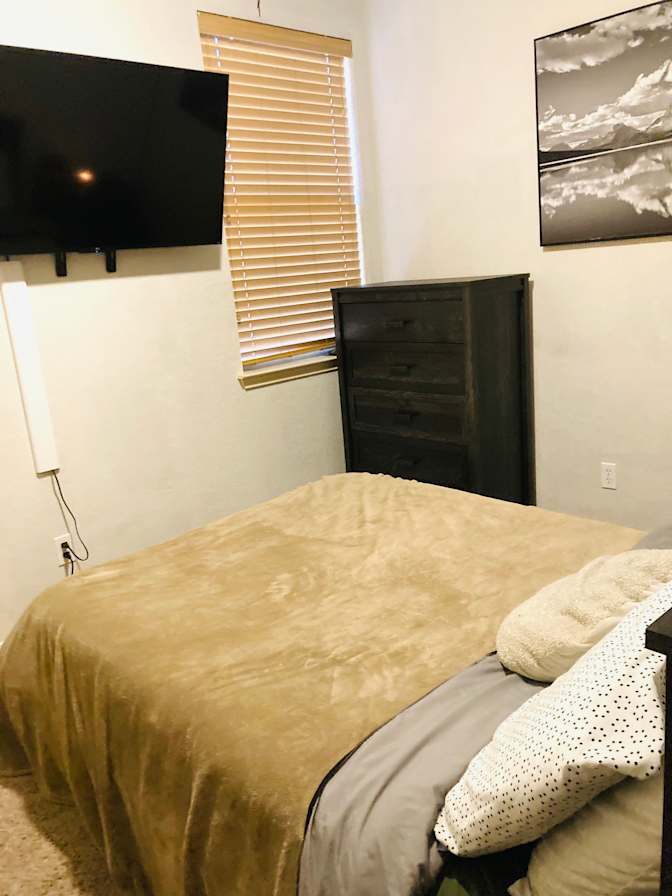 Mariah's room