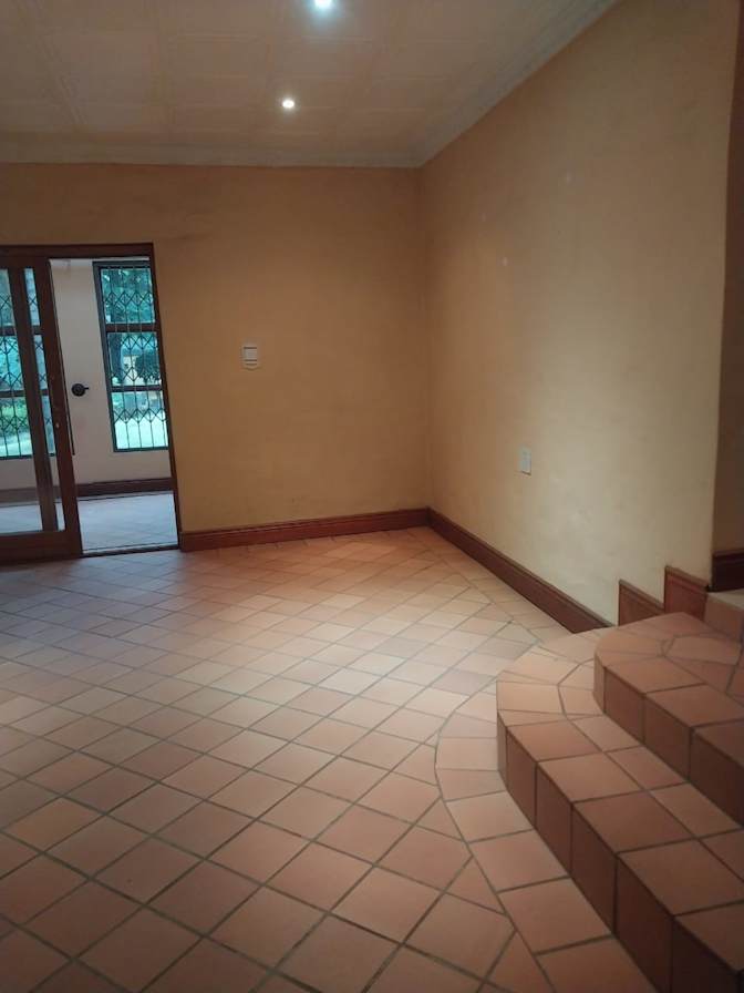 Laban's room