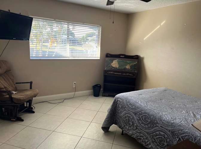 Cape Coral Property's room