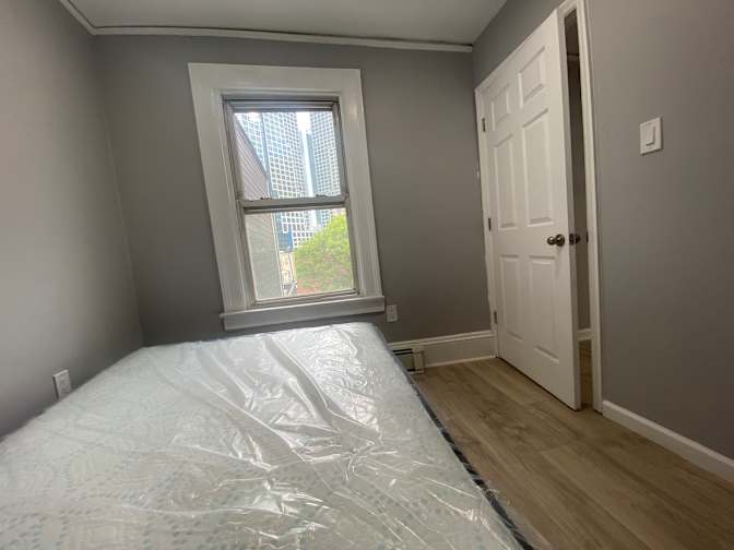 CRISTIAN ARANEDA's room