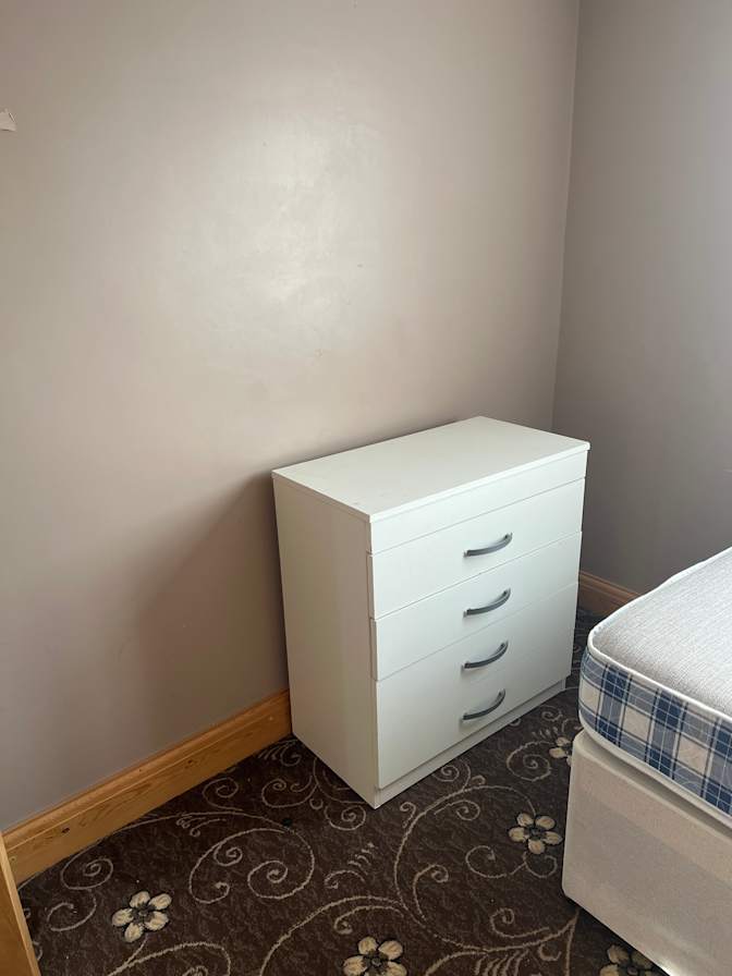 Safina's room