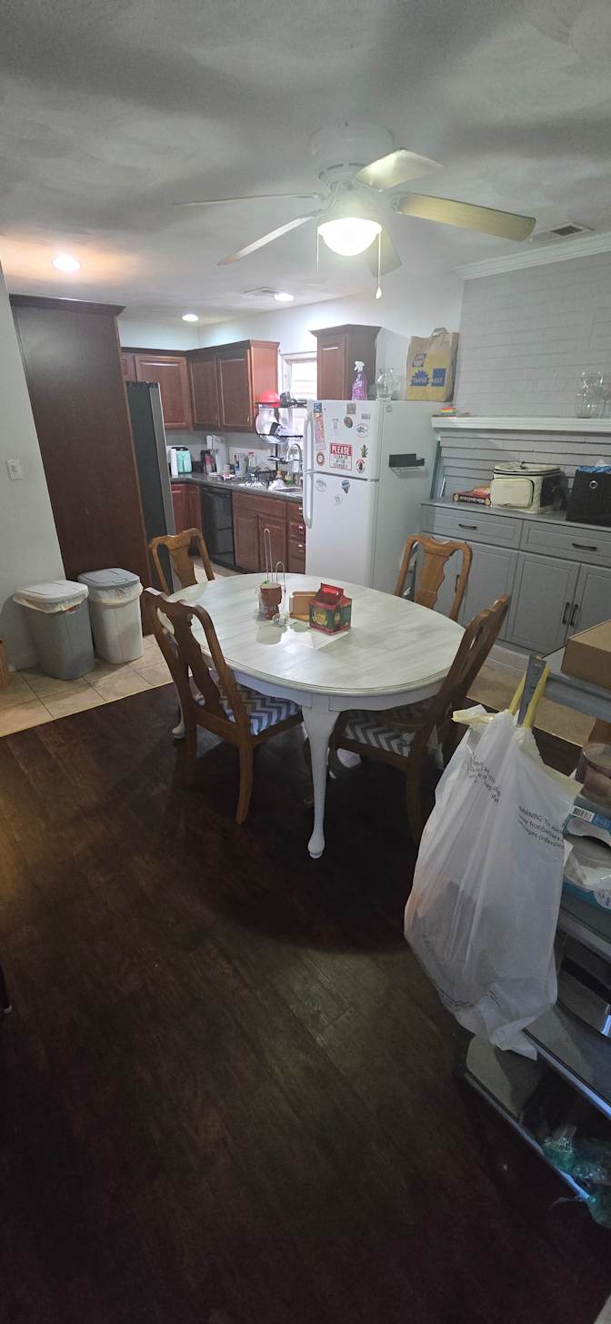 Scott's room