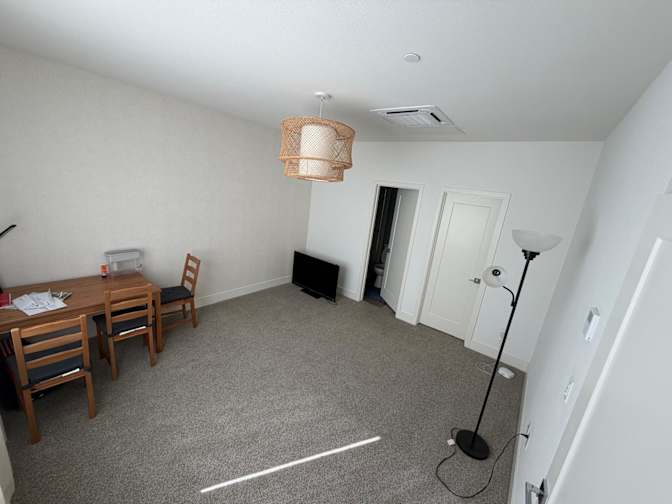 Karthik Ramakrishna's room