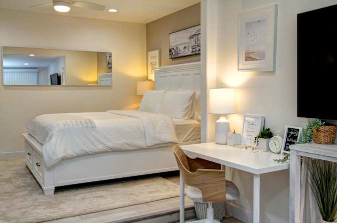 Kim's room