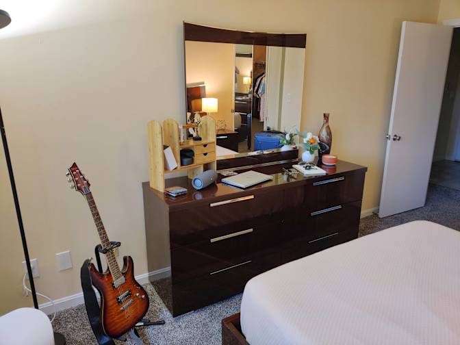 Trent's room