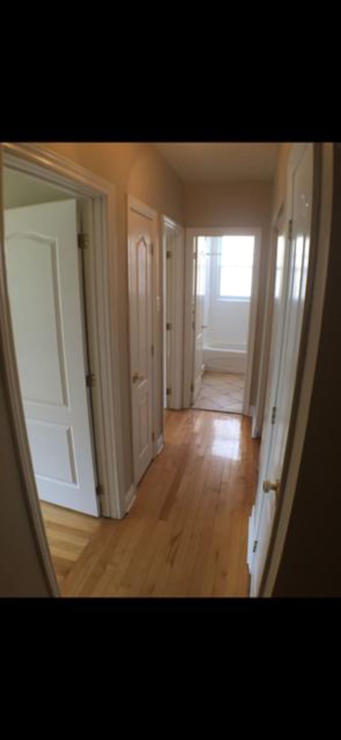 emmanuelle's room