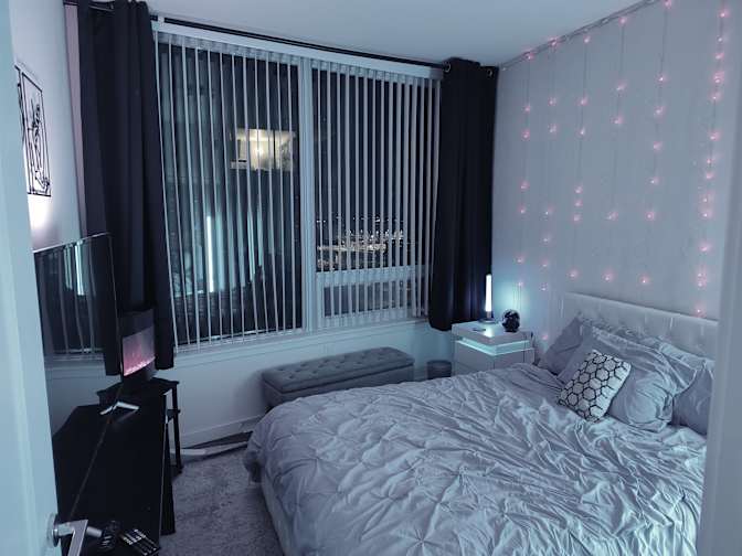 Greg's room