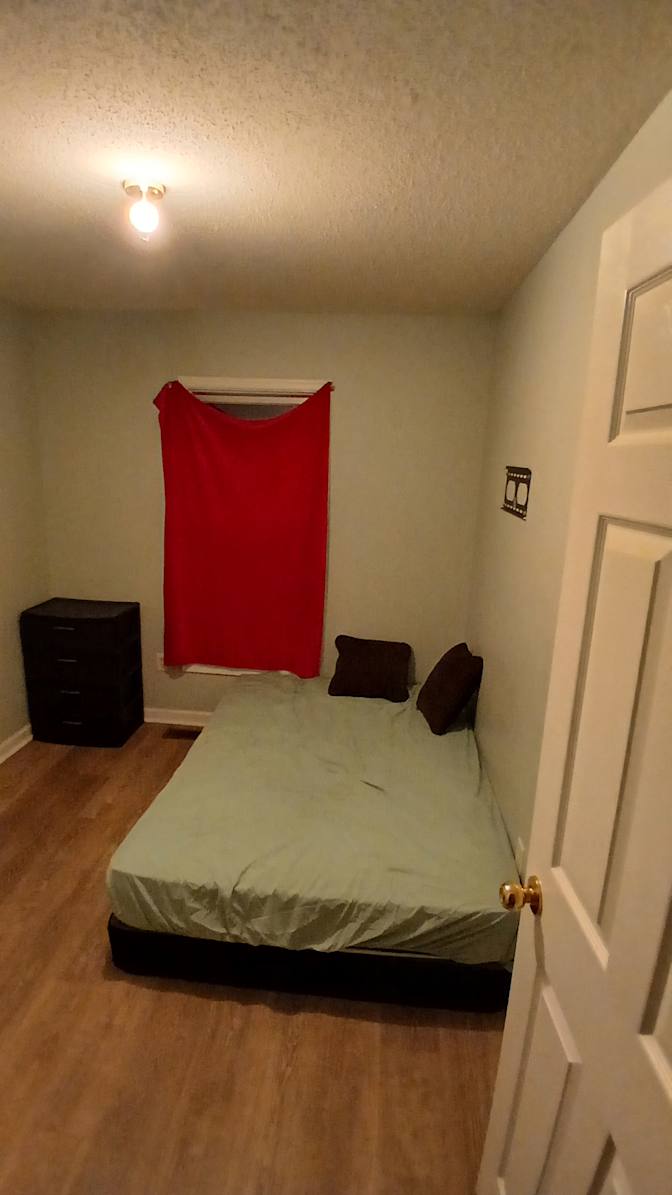 Marcio's room