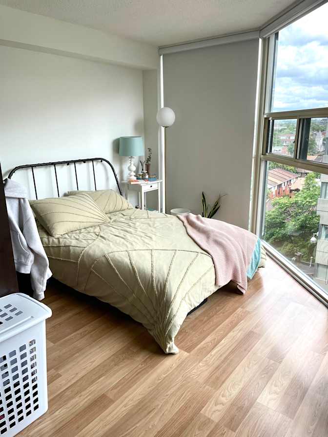 Hannah's room
