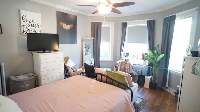Steven's room