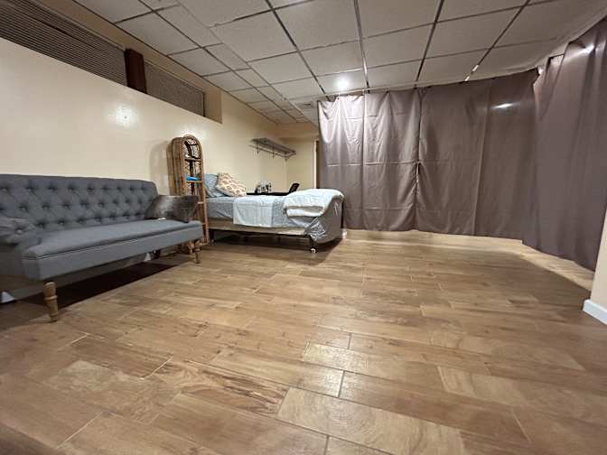Brisk's room