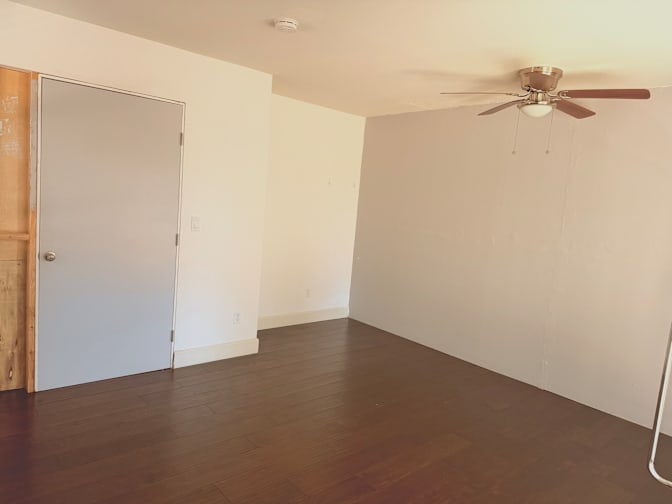 Andrew T's room