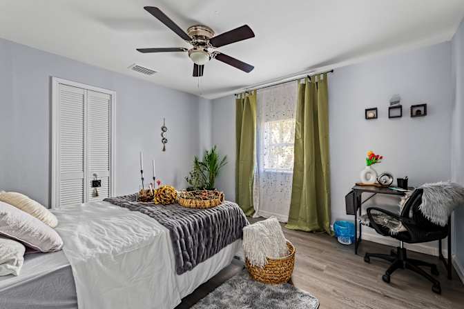 PadSplit's room