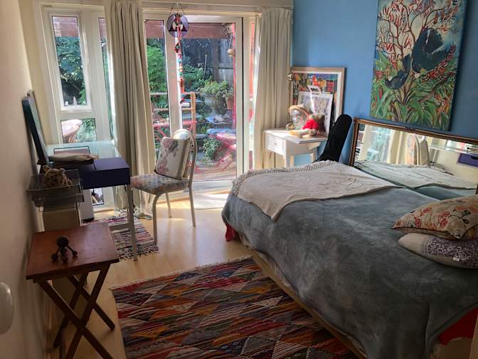 Jennifer's room
