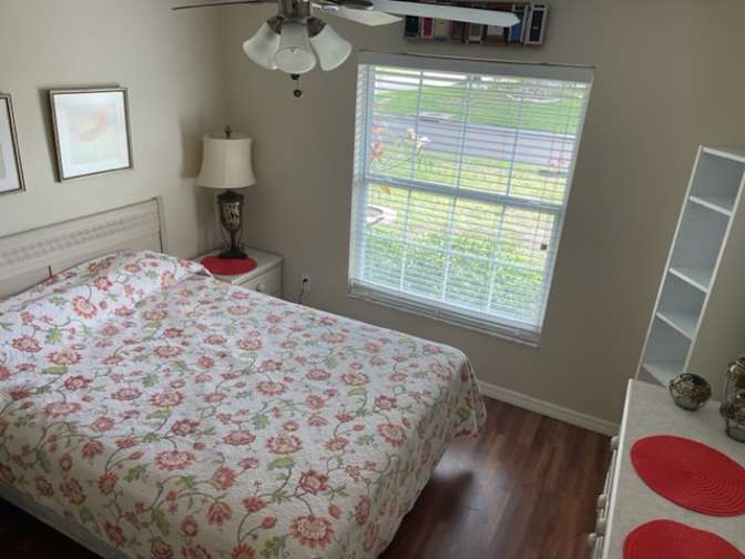 kelly's room