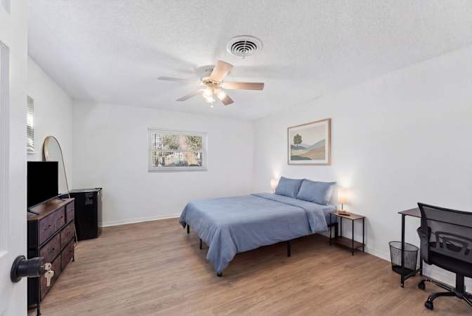 PadSplit's room