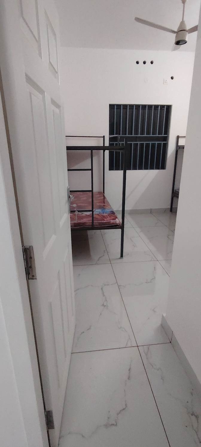 Satheesh kumar's room