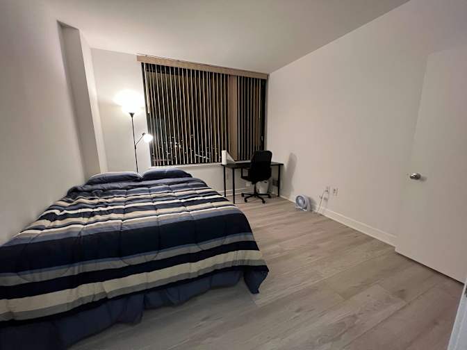 Golden Gate Rentals's room