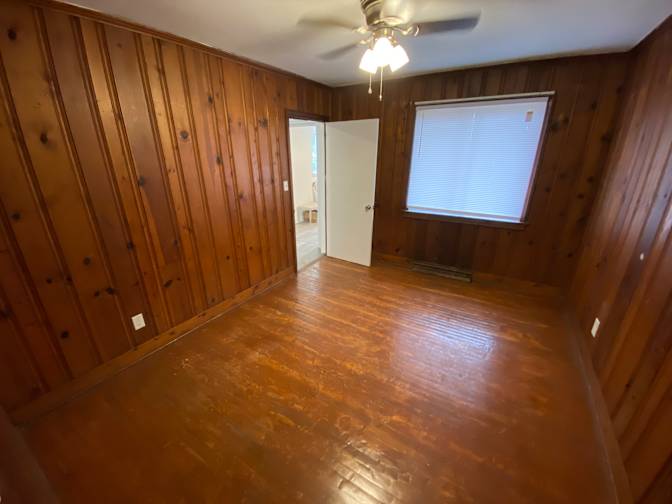 Alcove Rooms's room