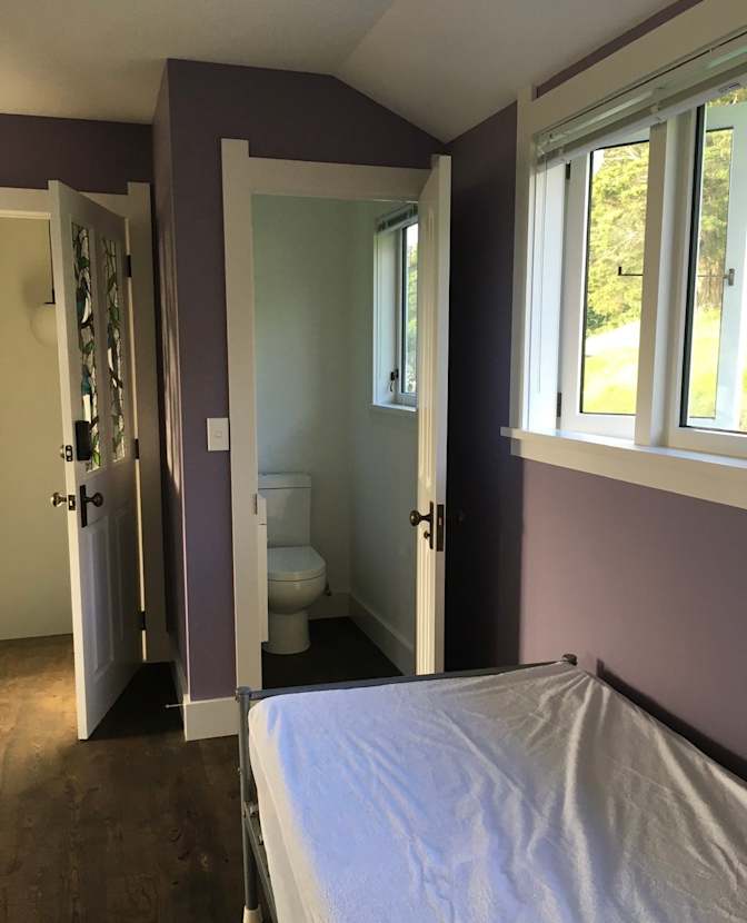 Victoria's room