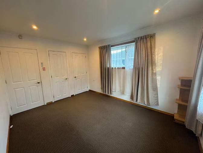 york's room