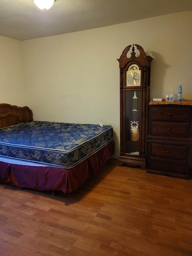 Robert's room