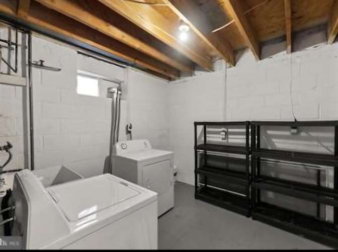 aaron jackson's room