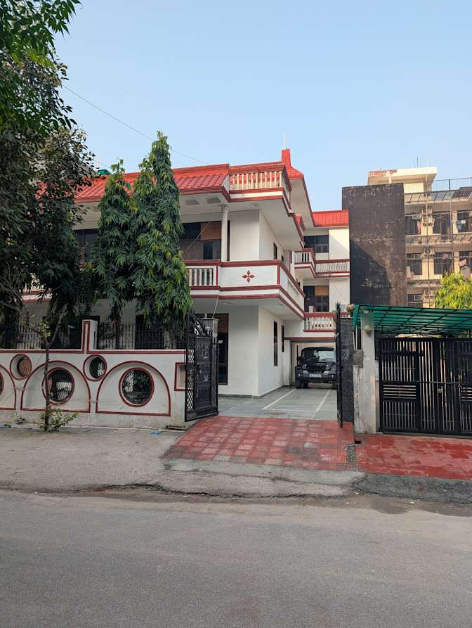 The Laxmi Stays's room