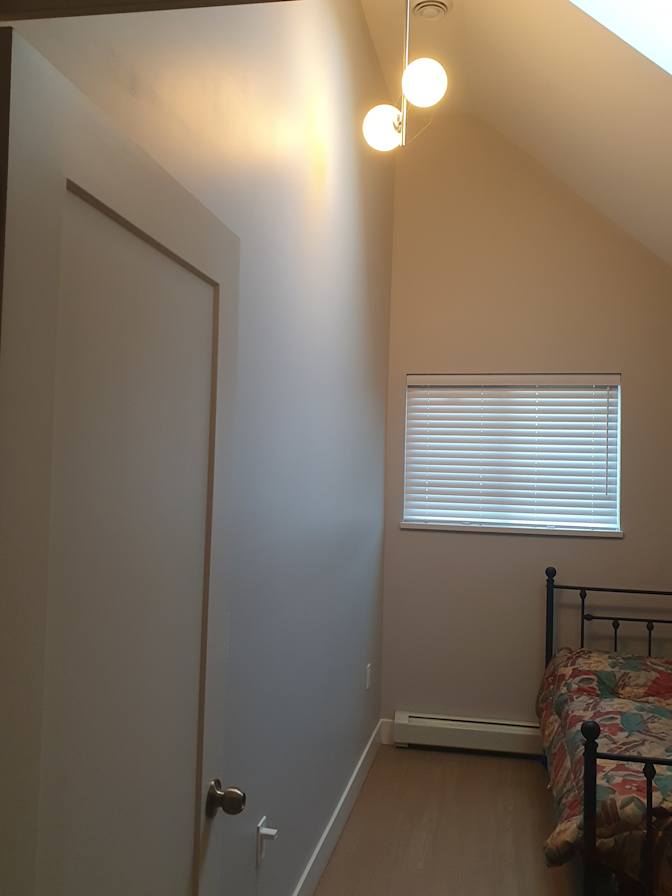 Stefanie Henderlin's room