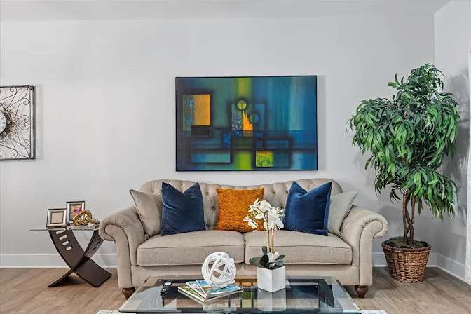 Alcove Rooms's room