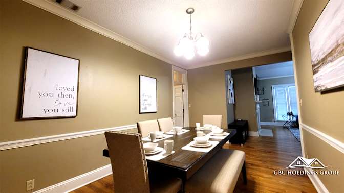 GBU Holdings Group's room