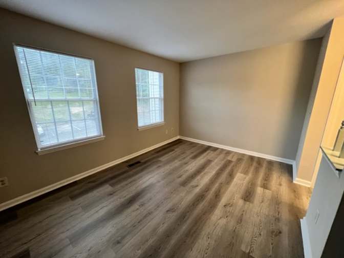Alcove Rooms's room