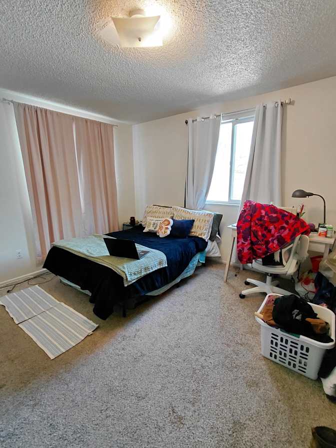 Victoria's room