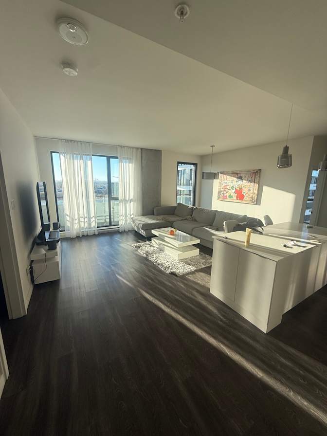 Alexandre Longtin's room