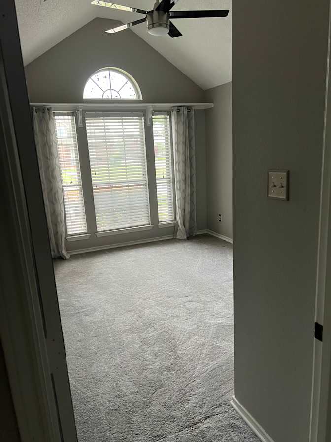 Luke Stamps's room
