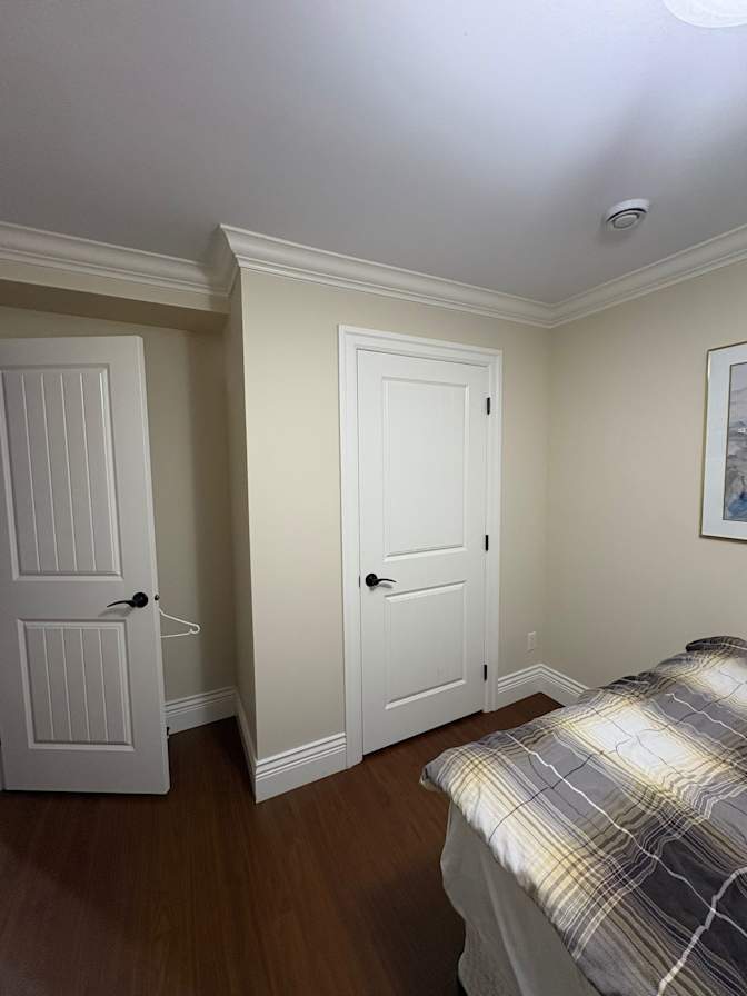Manuel's room