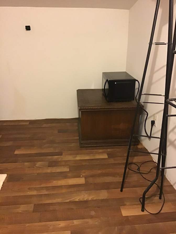 Jahidah's room