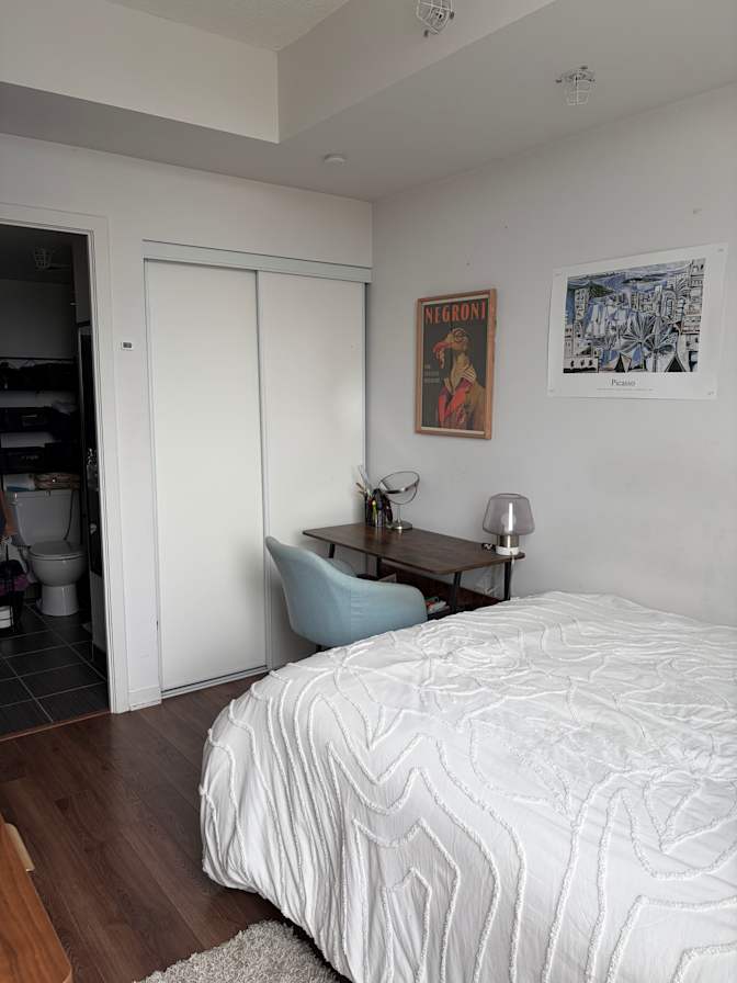 Segan's room