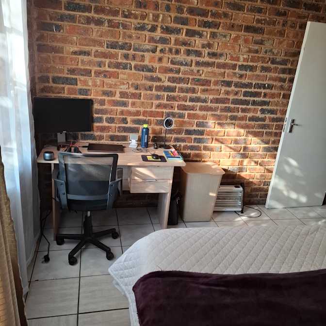 Sisipho Mbangeleli's room